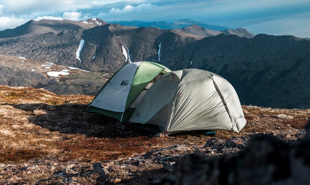 camping en la montaña